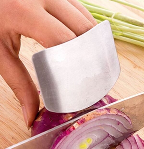 Stainless Steel Chopping Board Finger Protector