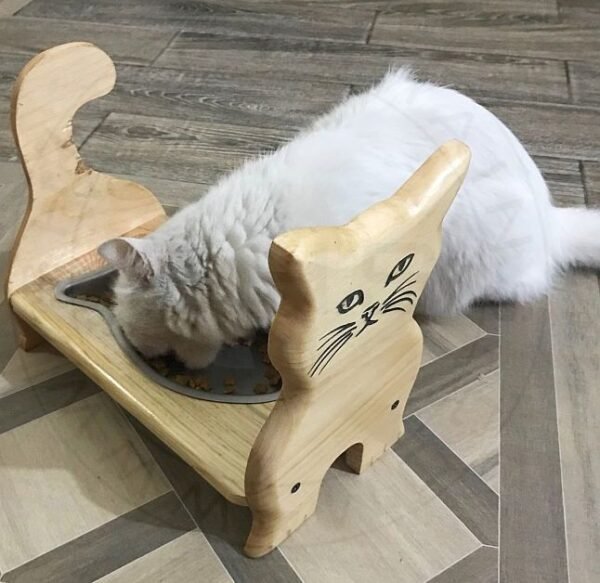 Wooden Cat Feeder: fish-shaped bowl. - Image 6