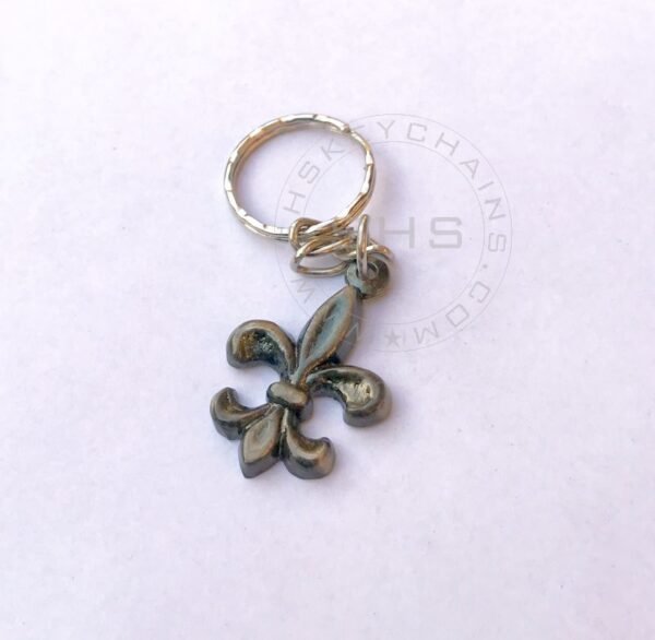 Fleur-De-Lis Antique Keychain