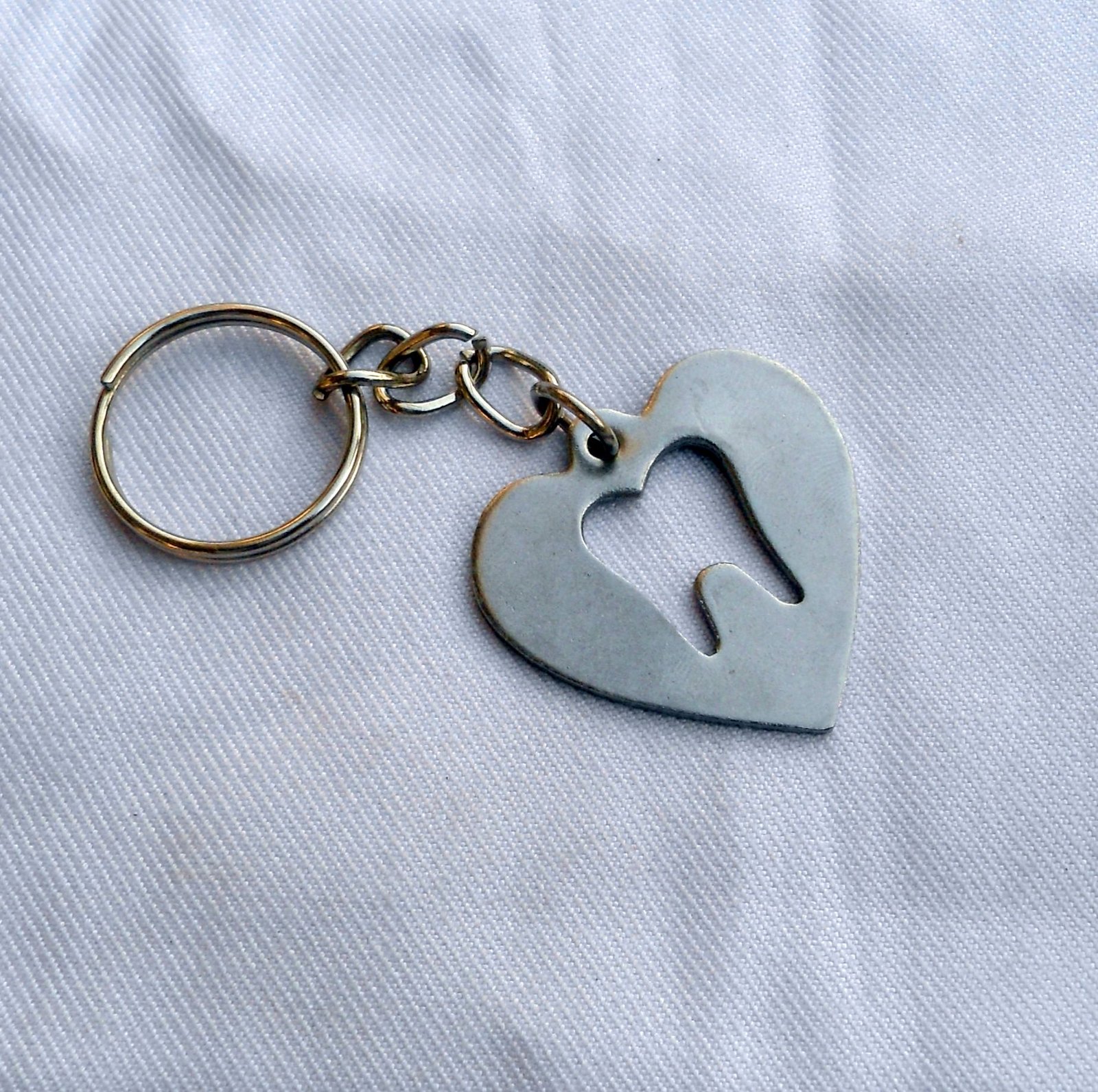 heart shaped dental keychain-ss - AM Surgicals | Dental Instruments